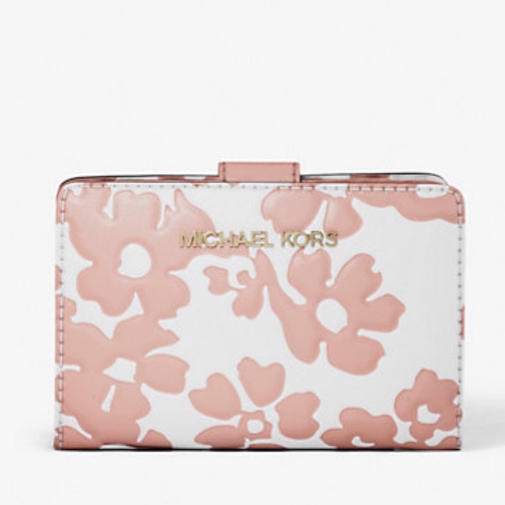 Michael Kors Jet Set Medium Floral Print Bi-Fold Wallet 
POWDER BLUSH
NWT
